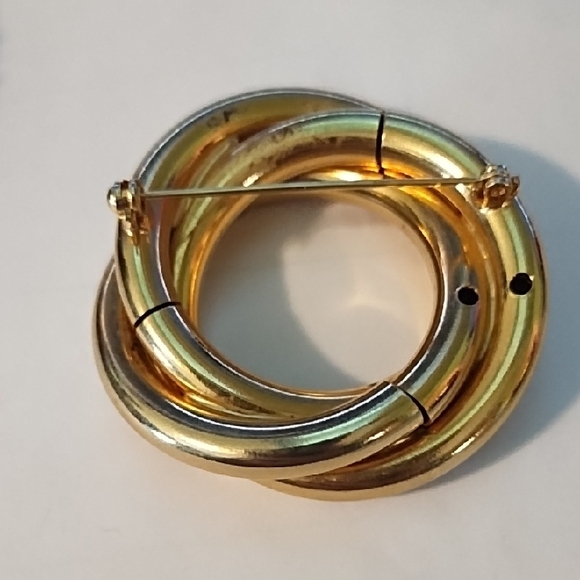 Elegant Gold and Silver Brooch Set - Picture 5 of 7